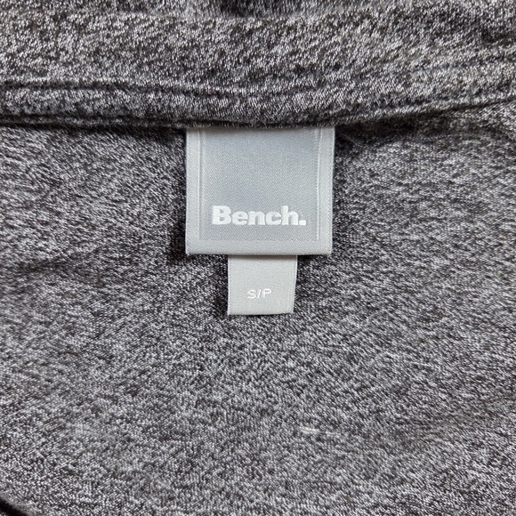⭐️Bench Gray Tshiet With Logo Soze Small - Picture 5 of 5